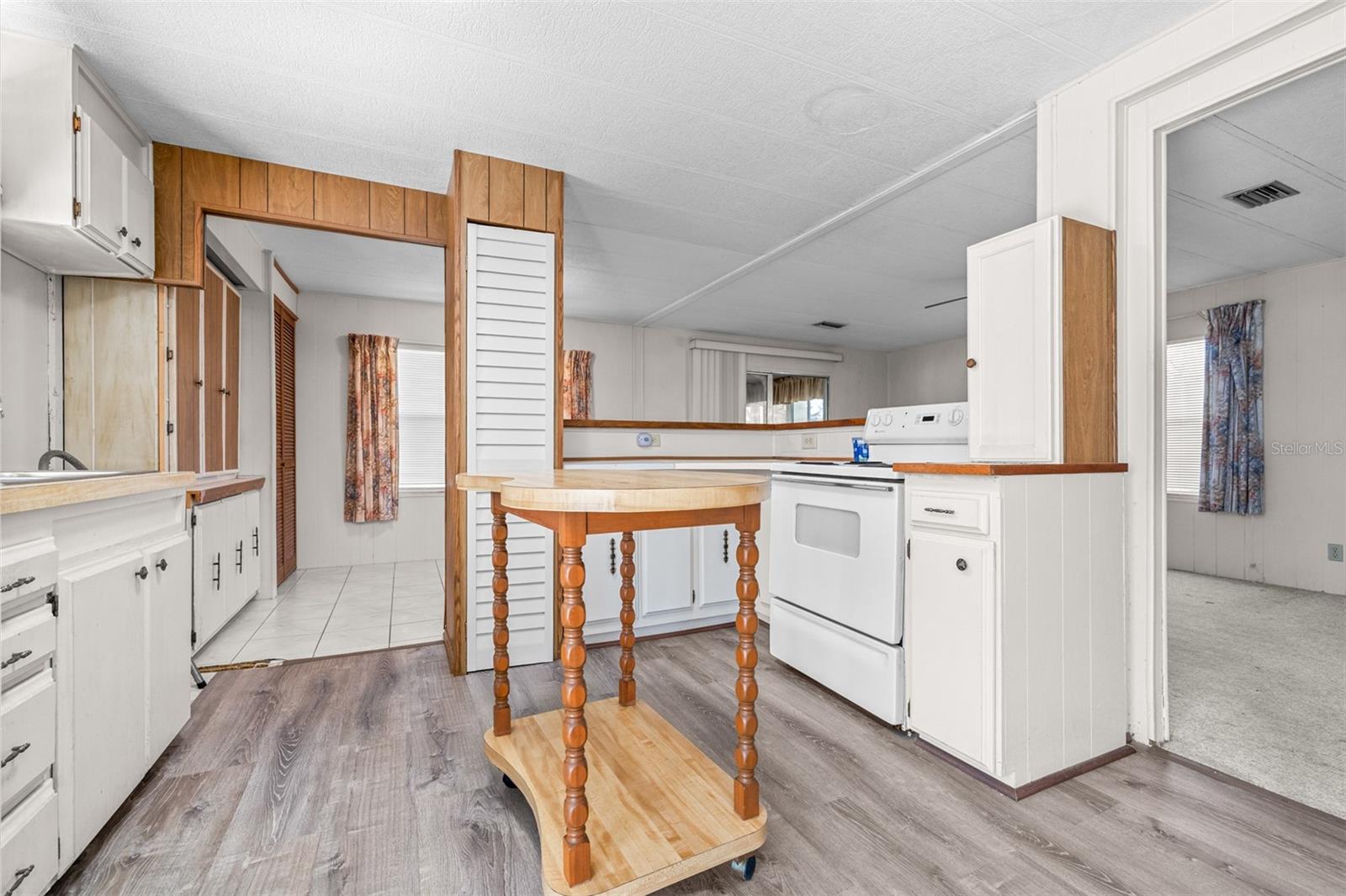 Image 6 of 30 For 3115 Bixler Court