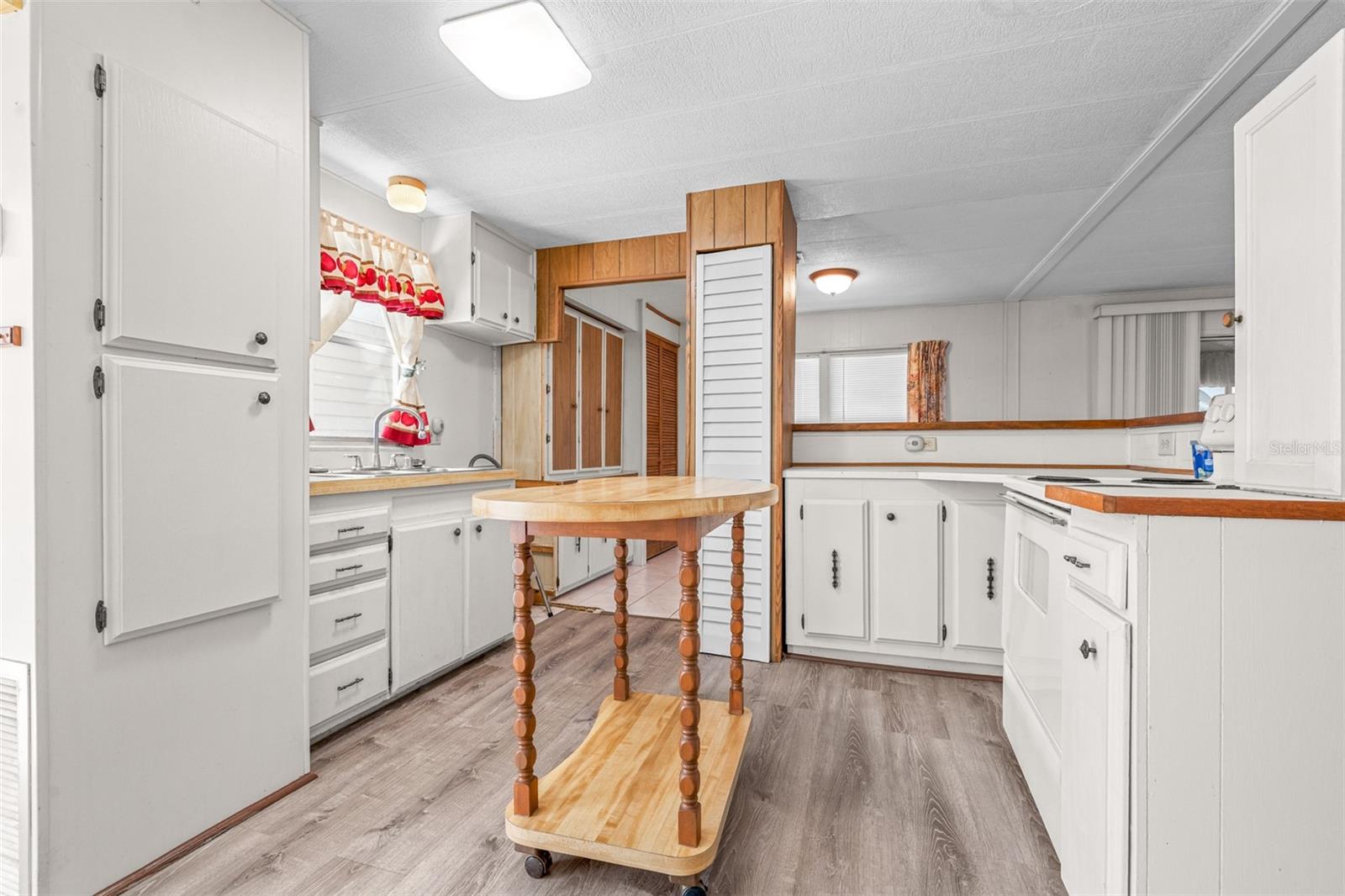 Image 7 of 30 For 3115 Bixler Court