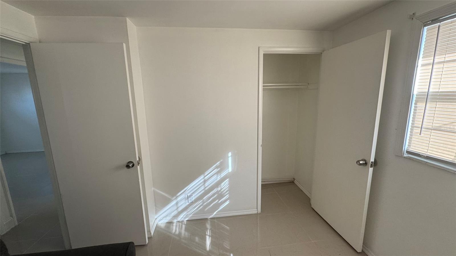 Image 17 of 25 For 6980 82nd Avenue N