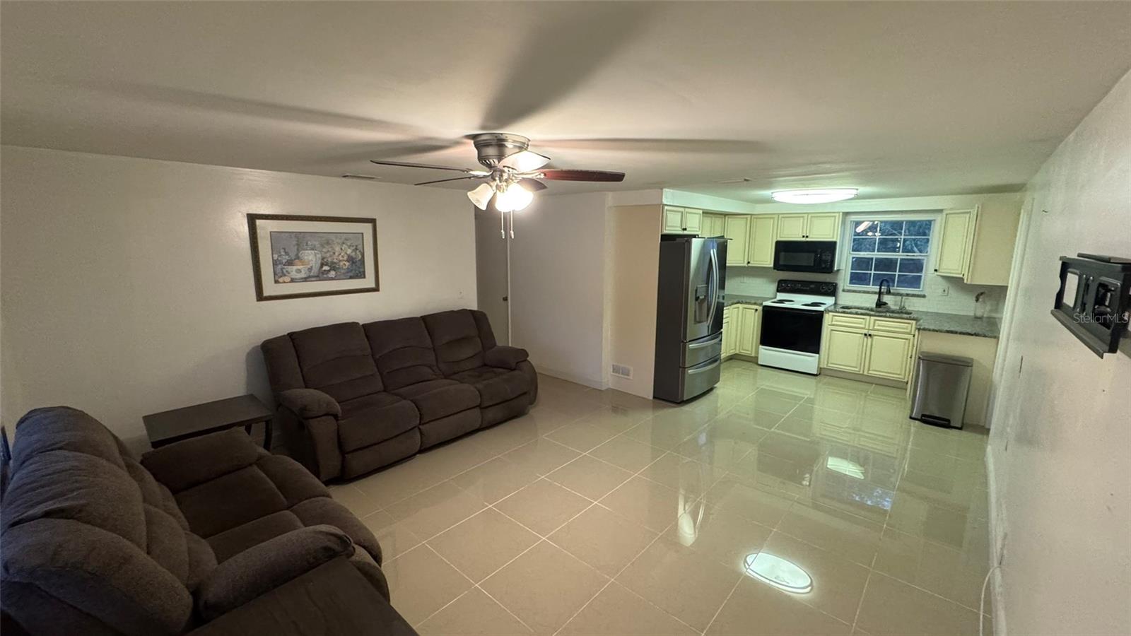 Image 5 of 25 For 6980 82nd Avenue N