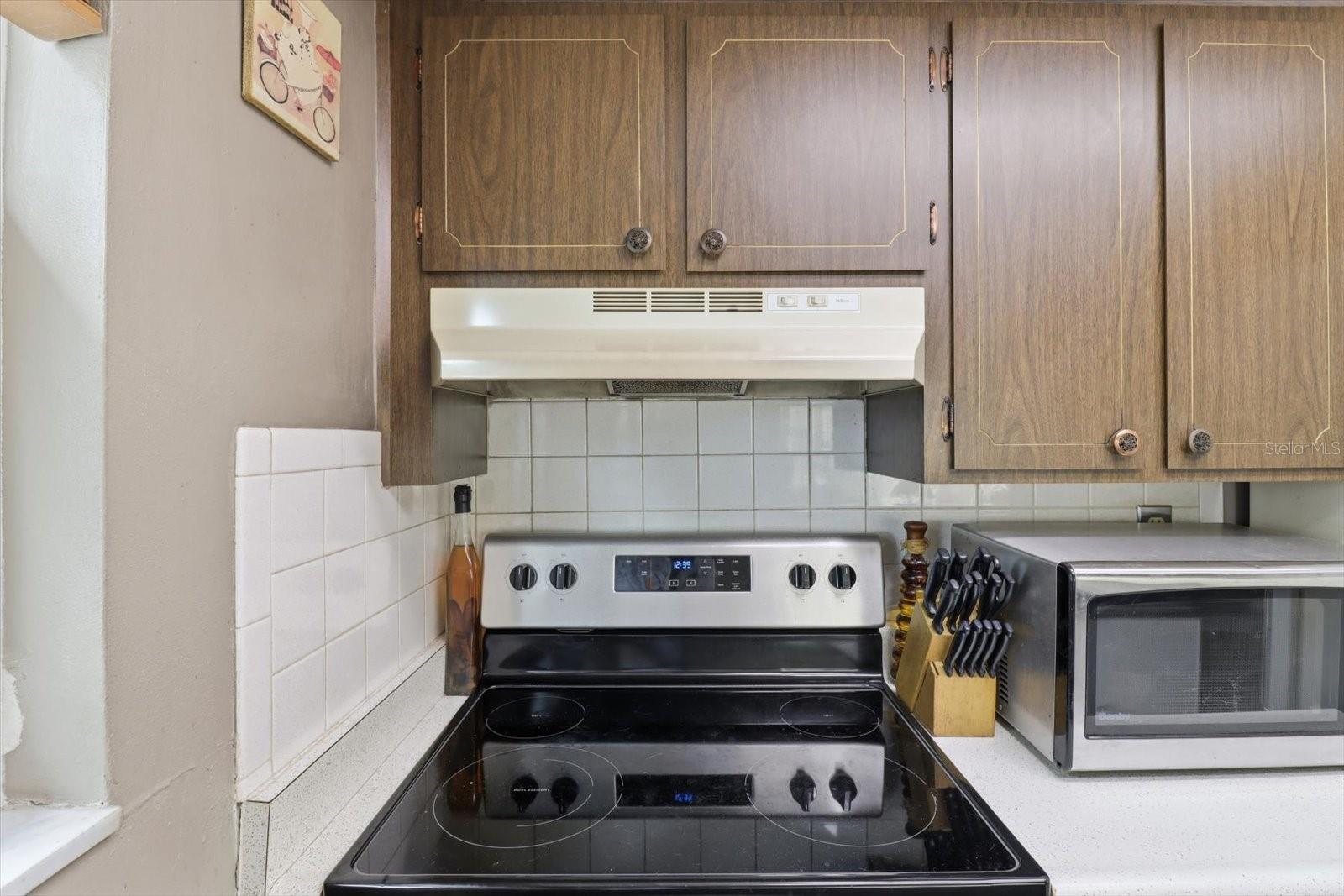 Listing photo id 16 for 7410 Gulf Highlands Drive