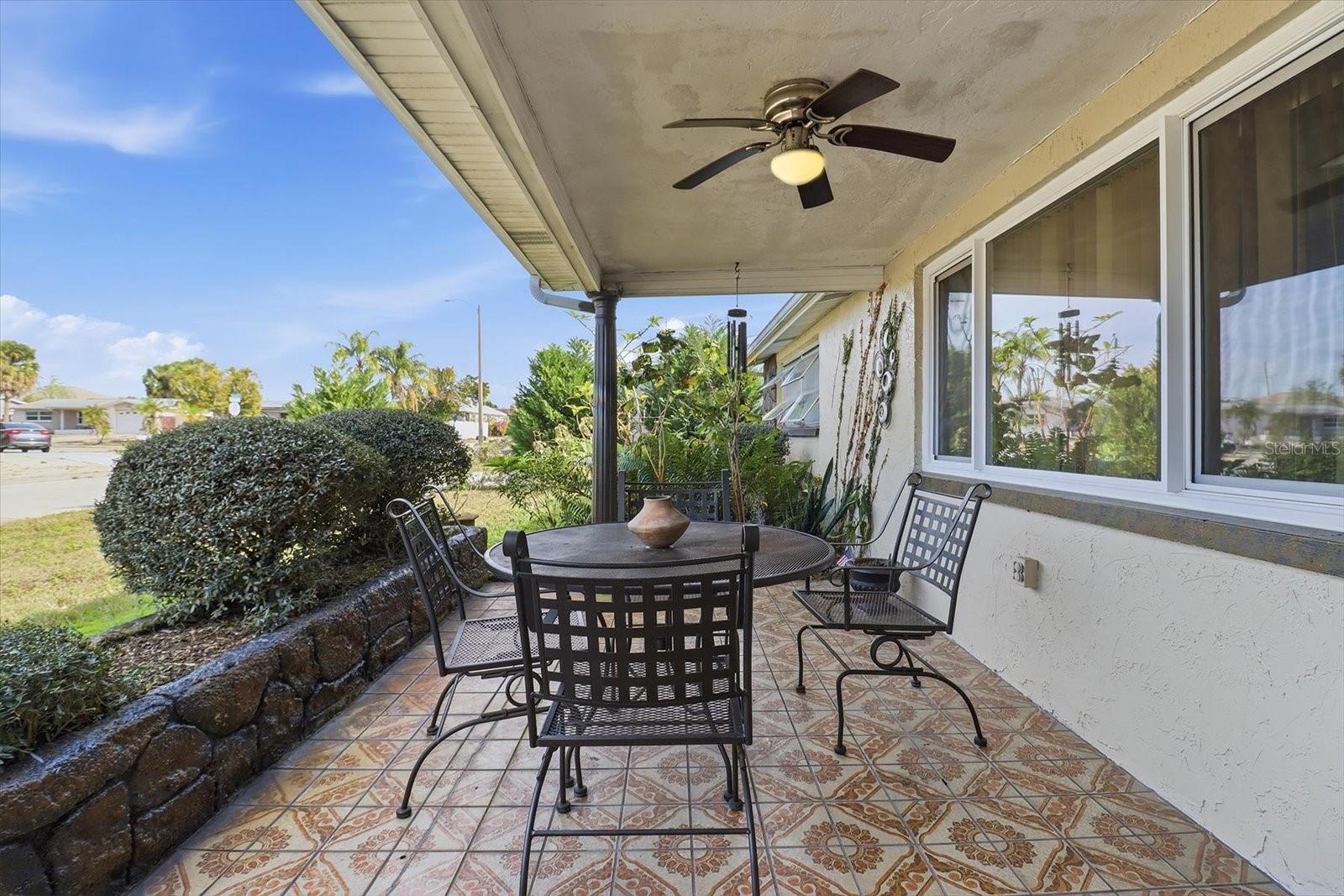 Listing photo id 2 for 7410 Gulf Highlands Drive