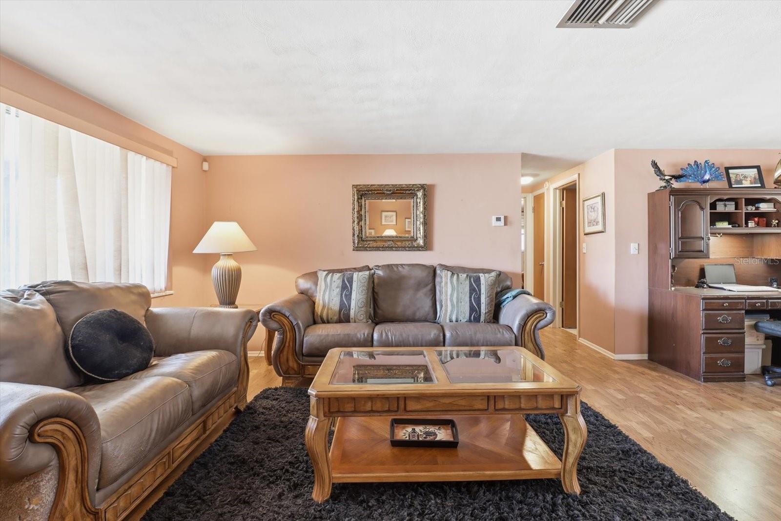 Listing photo id 6 for 7410 Gulf Highlands Drive