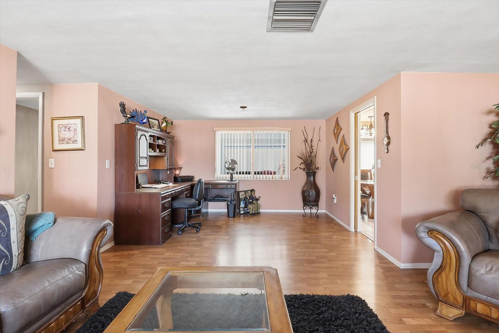 Listing photo id 7 for 7410 Gulf Highlands Drive