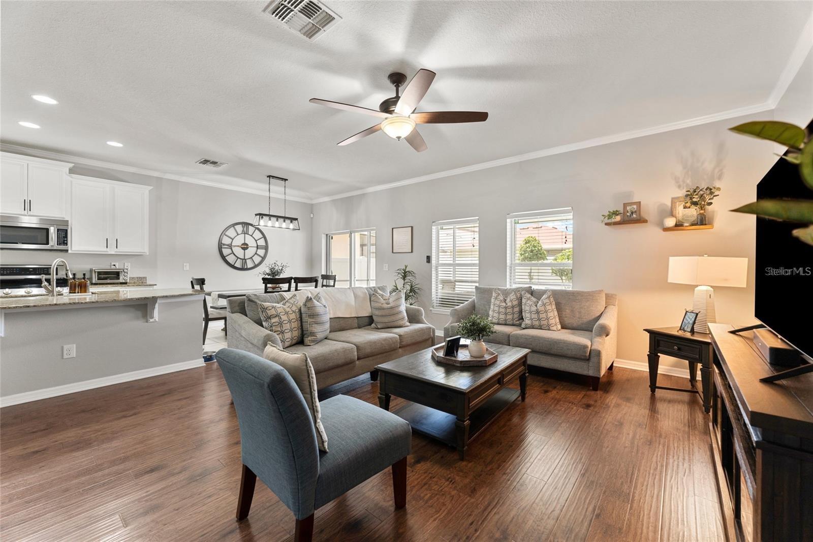 Listing photo id 9 for 2849 Maple Brook Loop