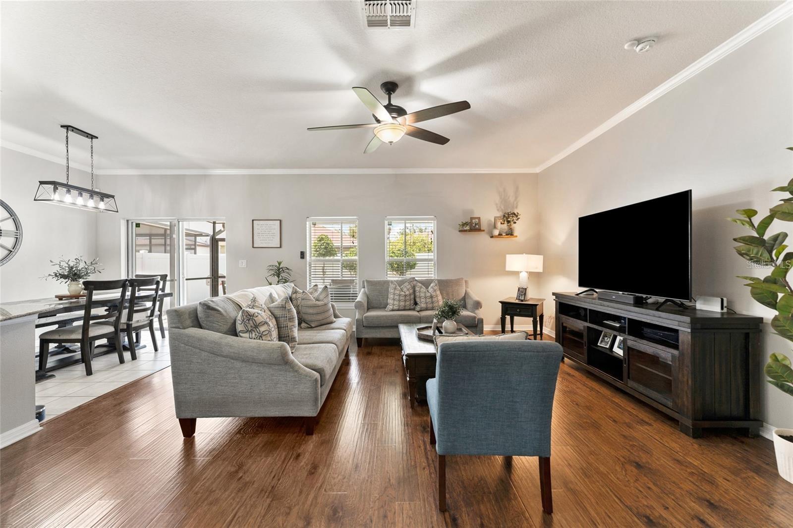 Listing photo id 5 for 2849 Maple Brook Loop