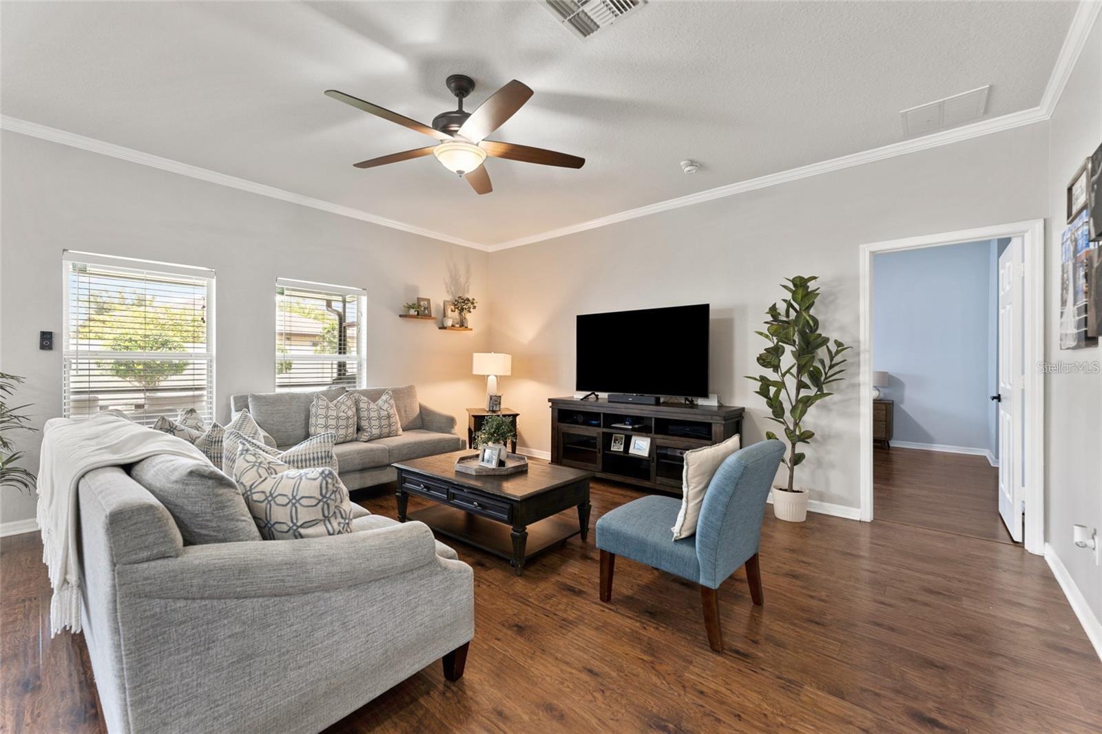 Listing photo id 7 for 2849 Maple Brook Loop