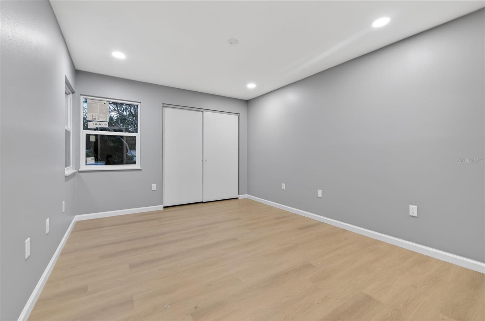 Image 19 of 25 For 3957 Bearded Oaks Court