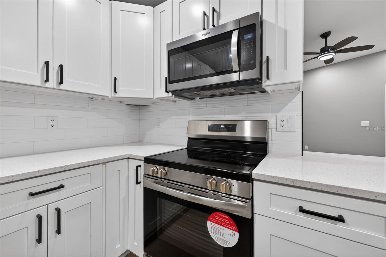 Image 8 of 25 For 3957 Bearded Oaks Court