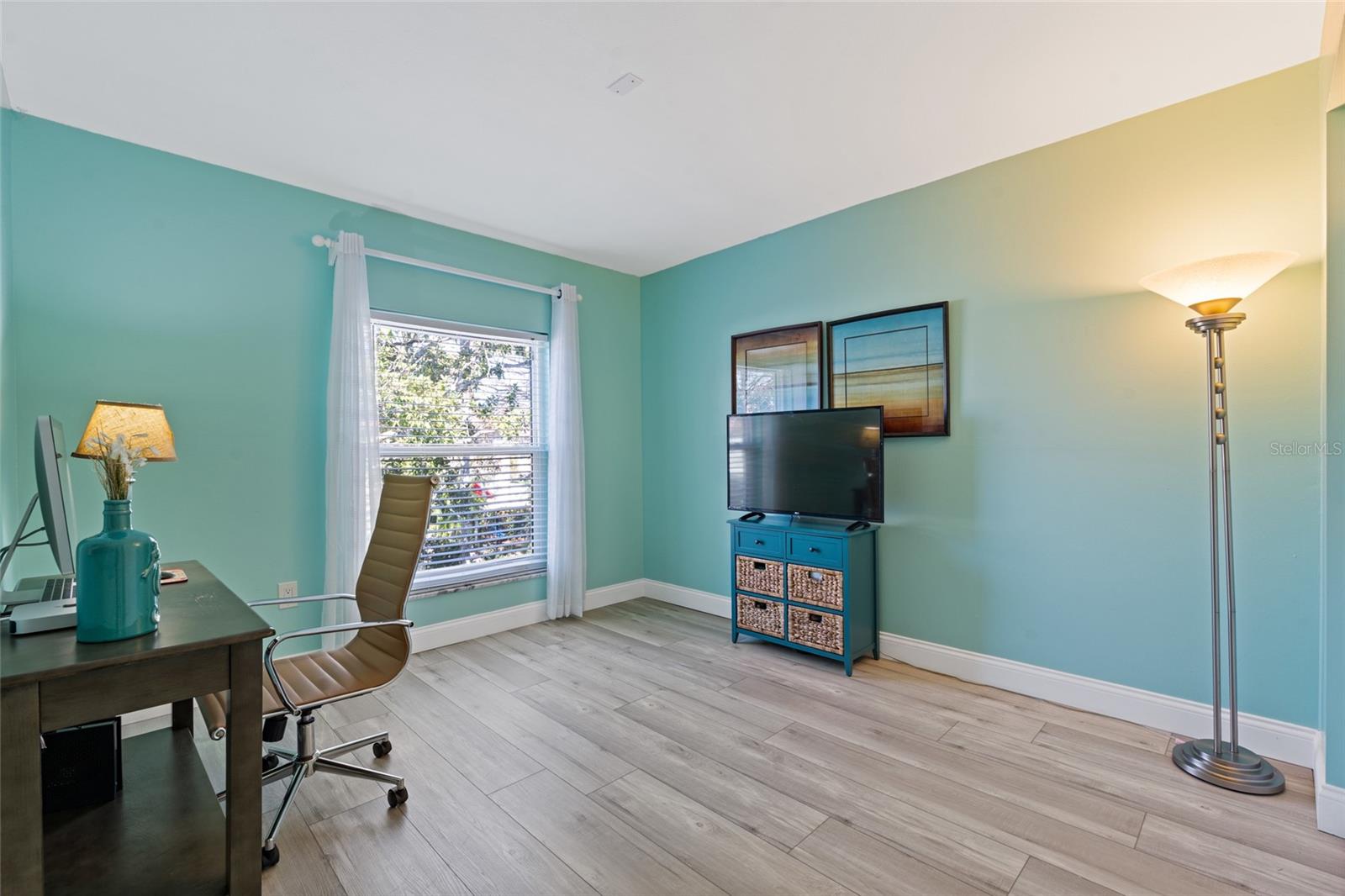 Image 26 of 42 For 2700 Bayshore Boulevard 560