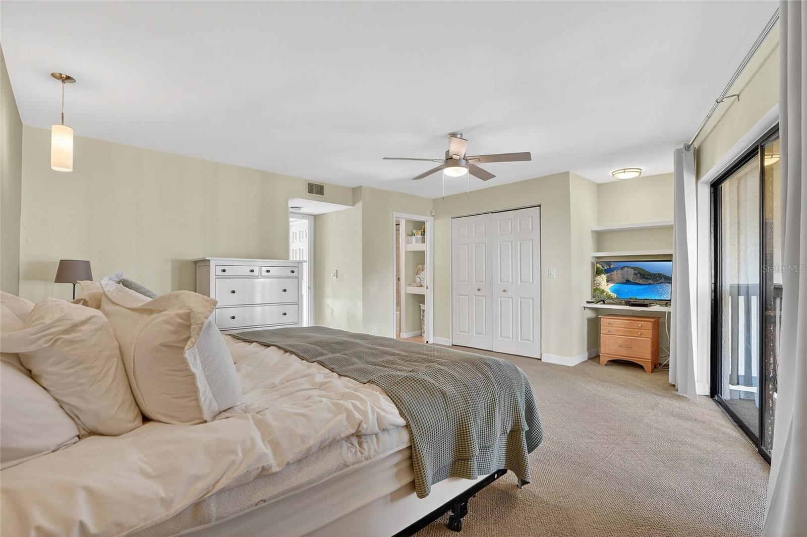 Image 17 of 37 For 15 Turner Street 6