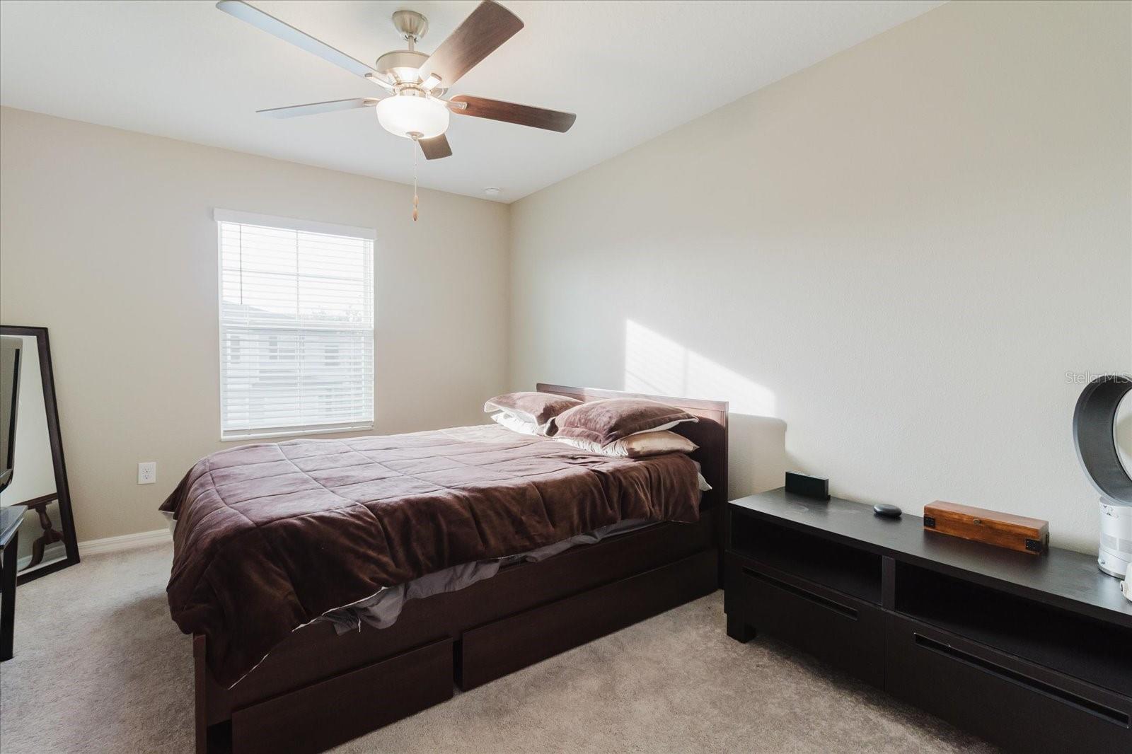 Image 20 of 45 For 6038 Shiner Street