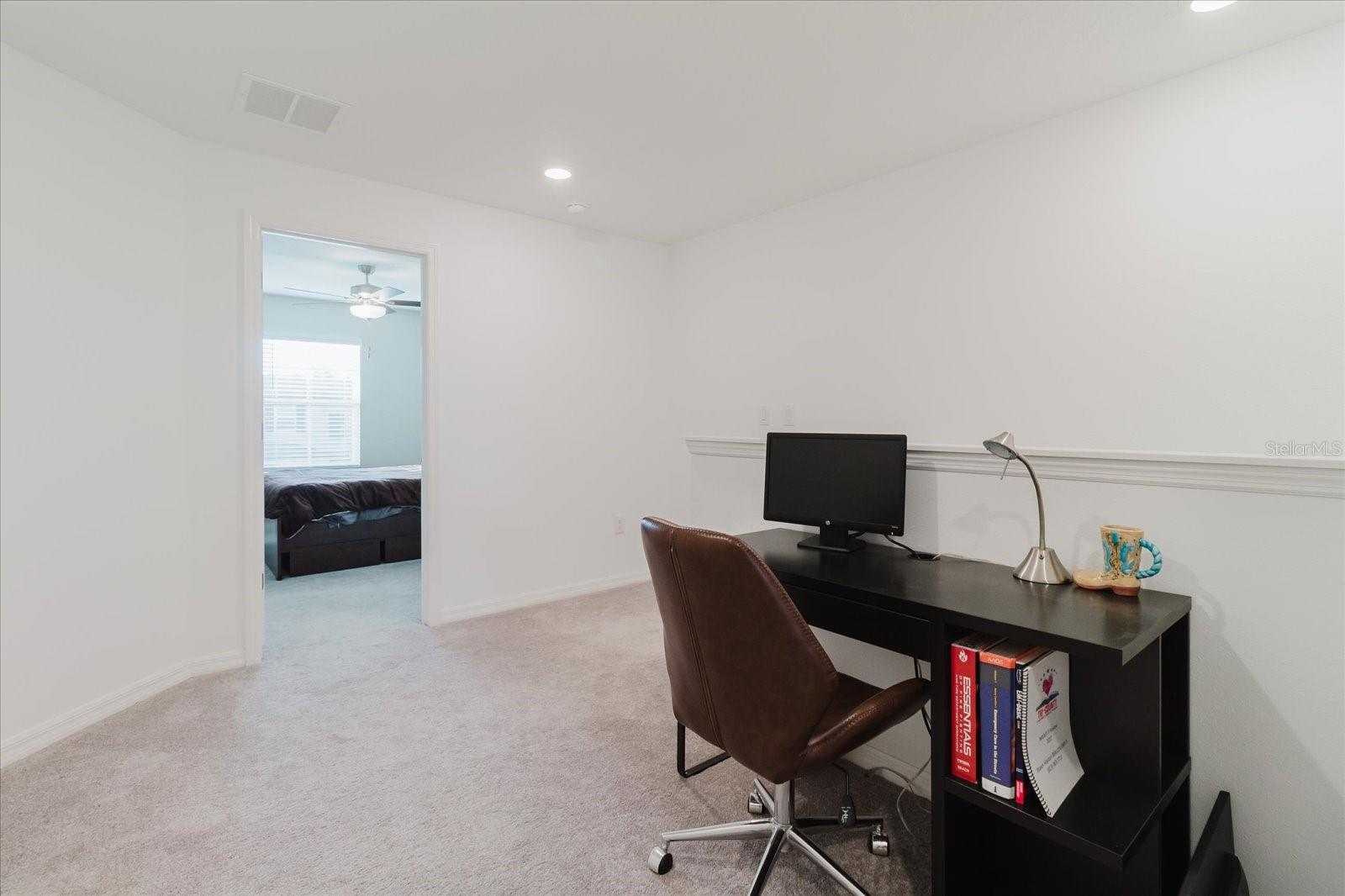 Image 27 of 45 For 6038 Shiner Street