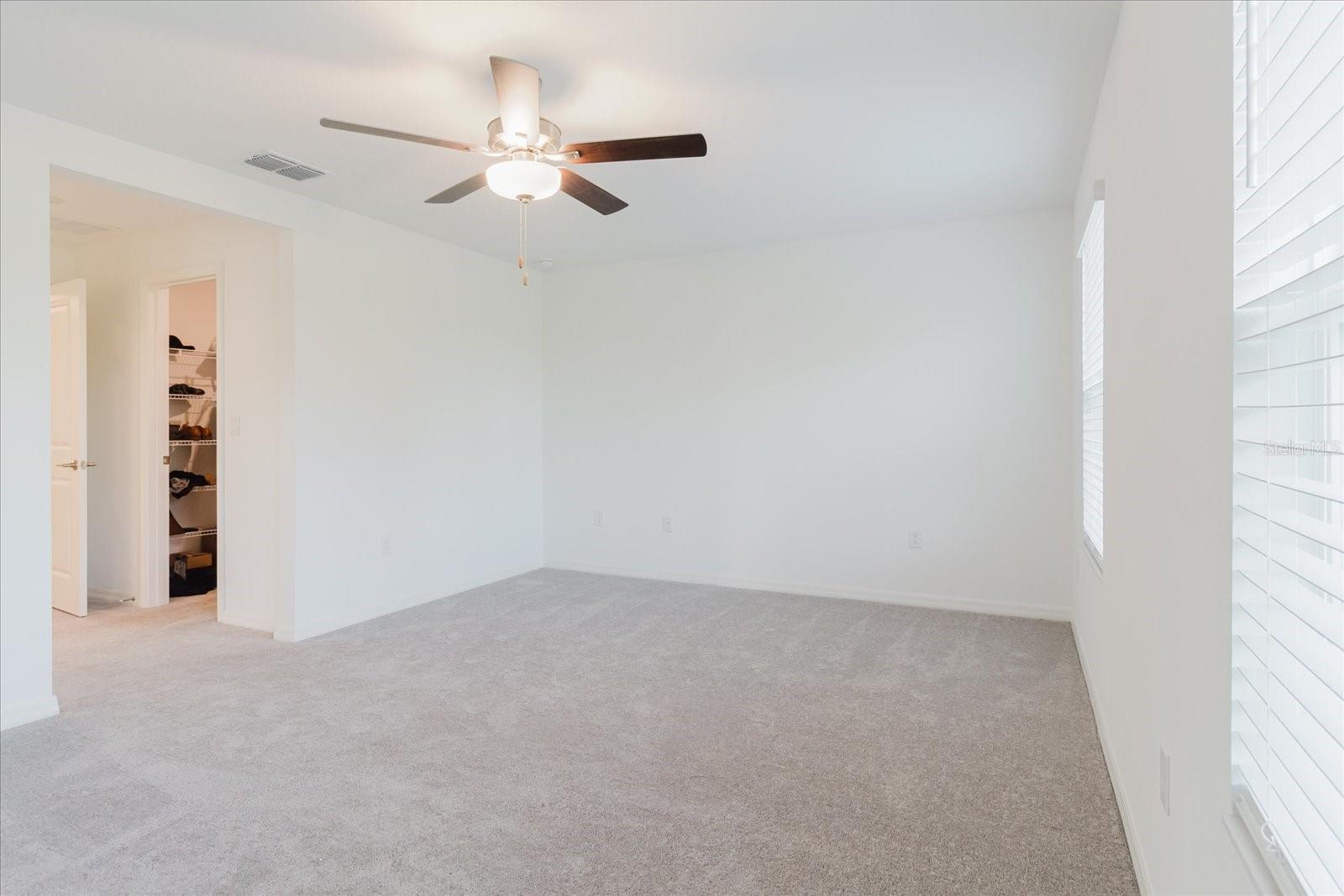 Image 30 of 45 For 6038 Shiner Street