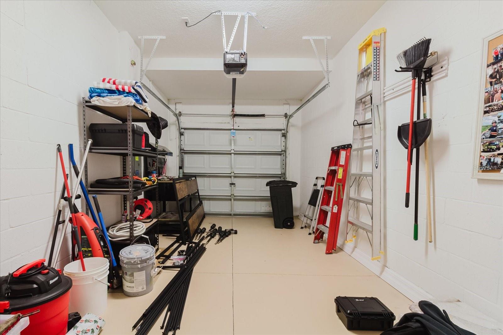 Image 35 of 45 For 6038 Shiner Street