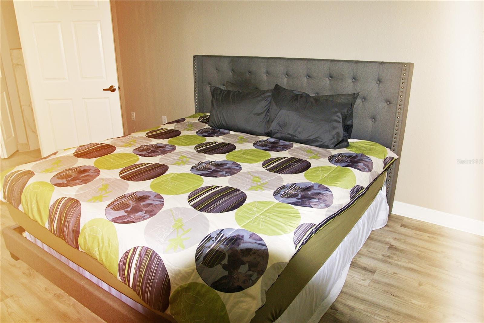 Image 13 of 22 For 3583 Wembley Way 102