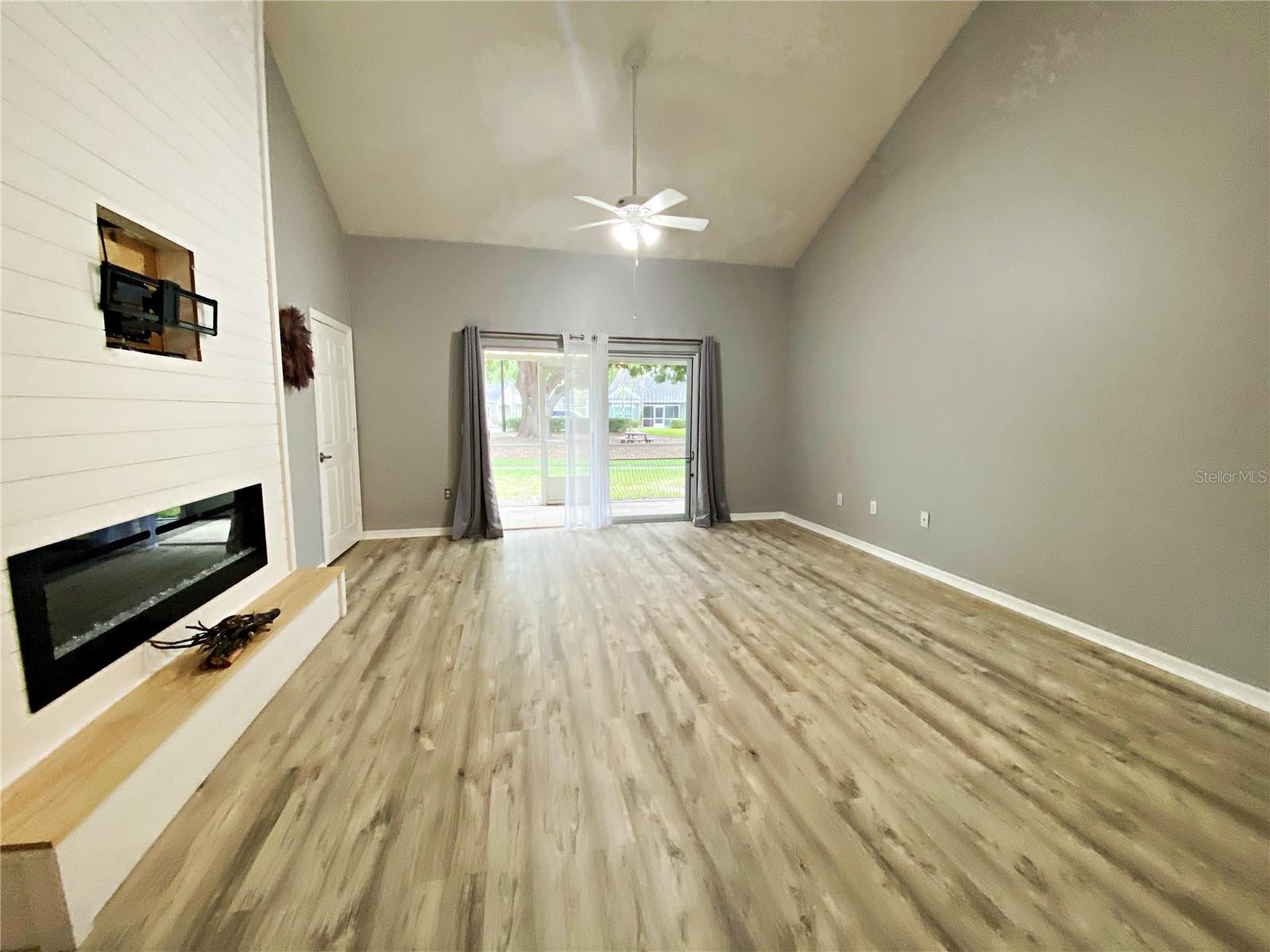 Image 8 of 22 For 3583 Wembley Way 102