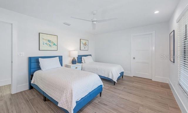 Image 8 of 11 For 1401 Salvadore Court