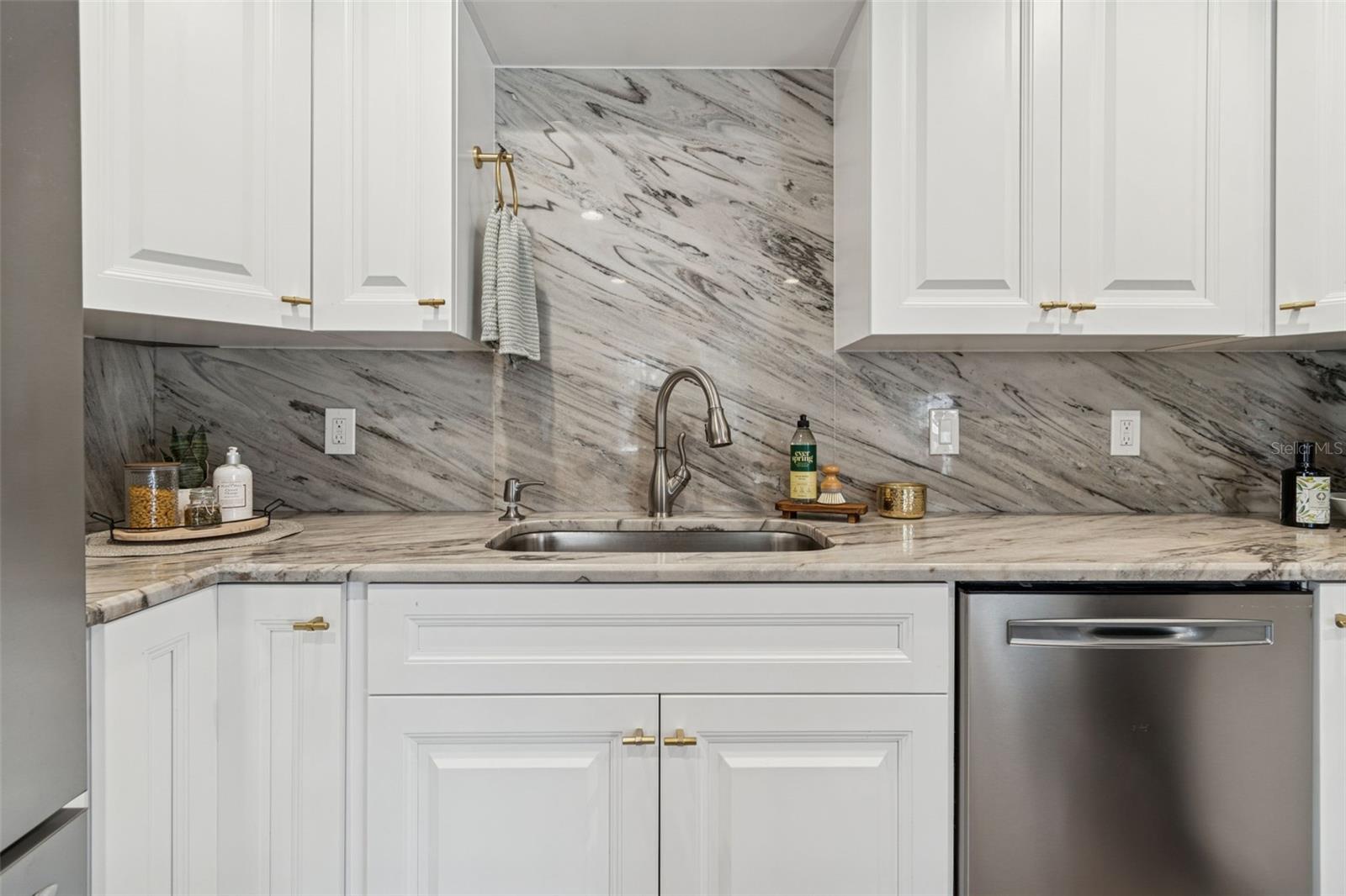 Image 12 of 43 For 815 Lowry Lane