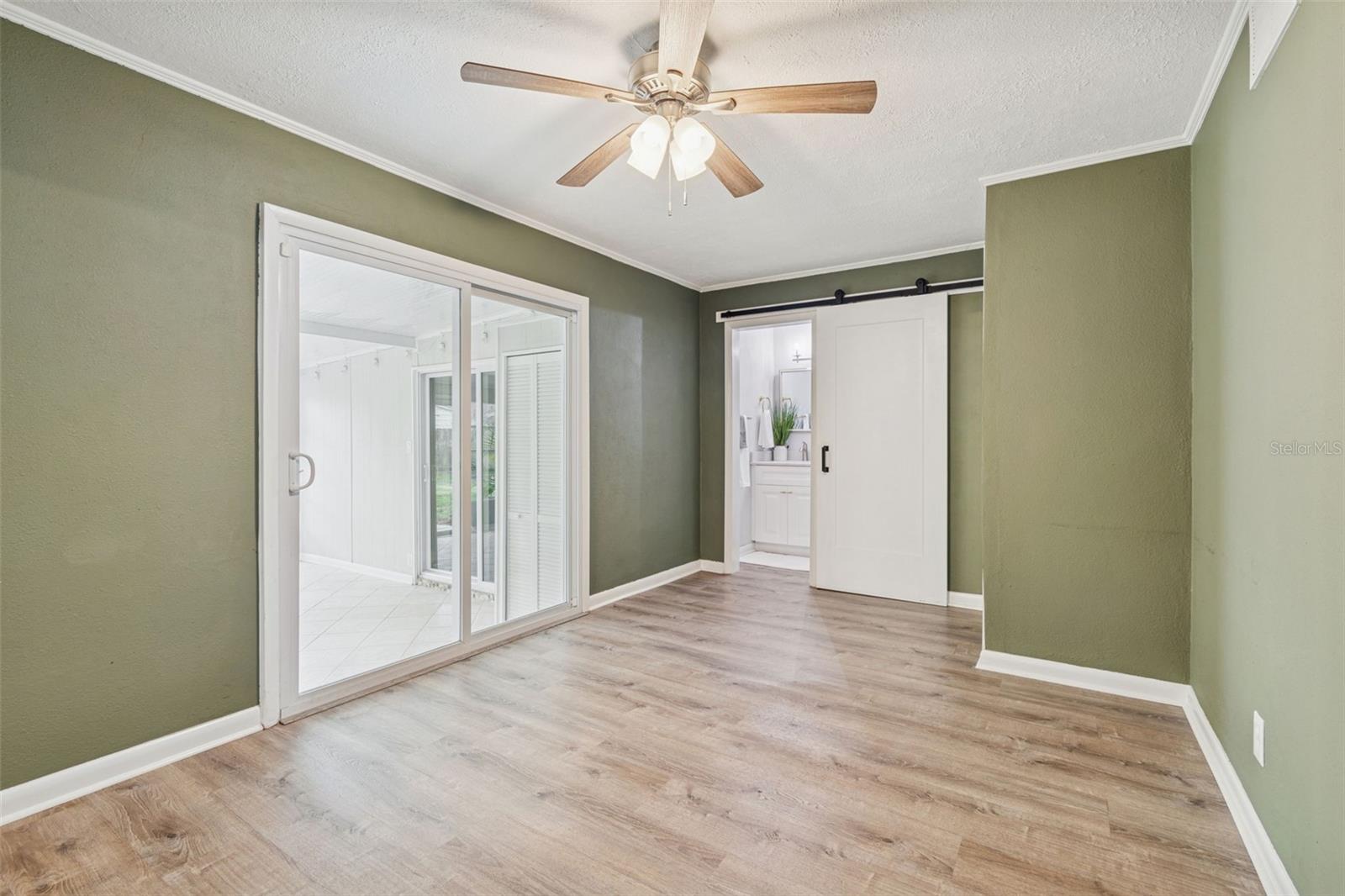 Image 18 of 43 For 815 Lowry Lane