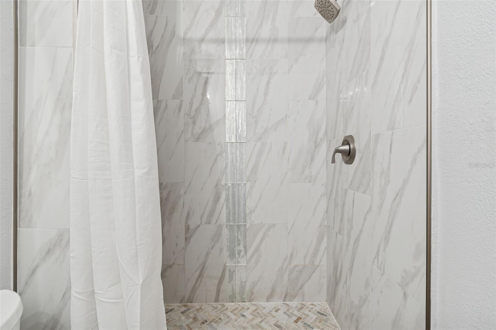 Image 22 of 43 For 815 Lowry Lane