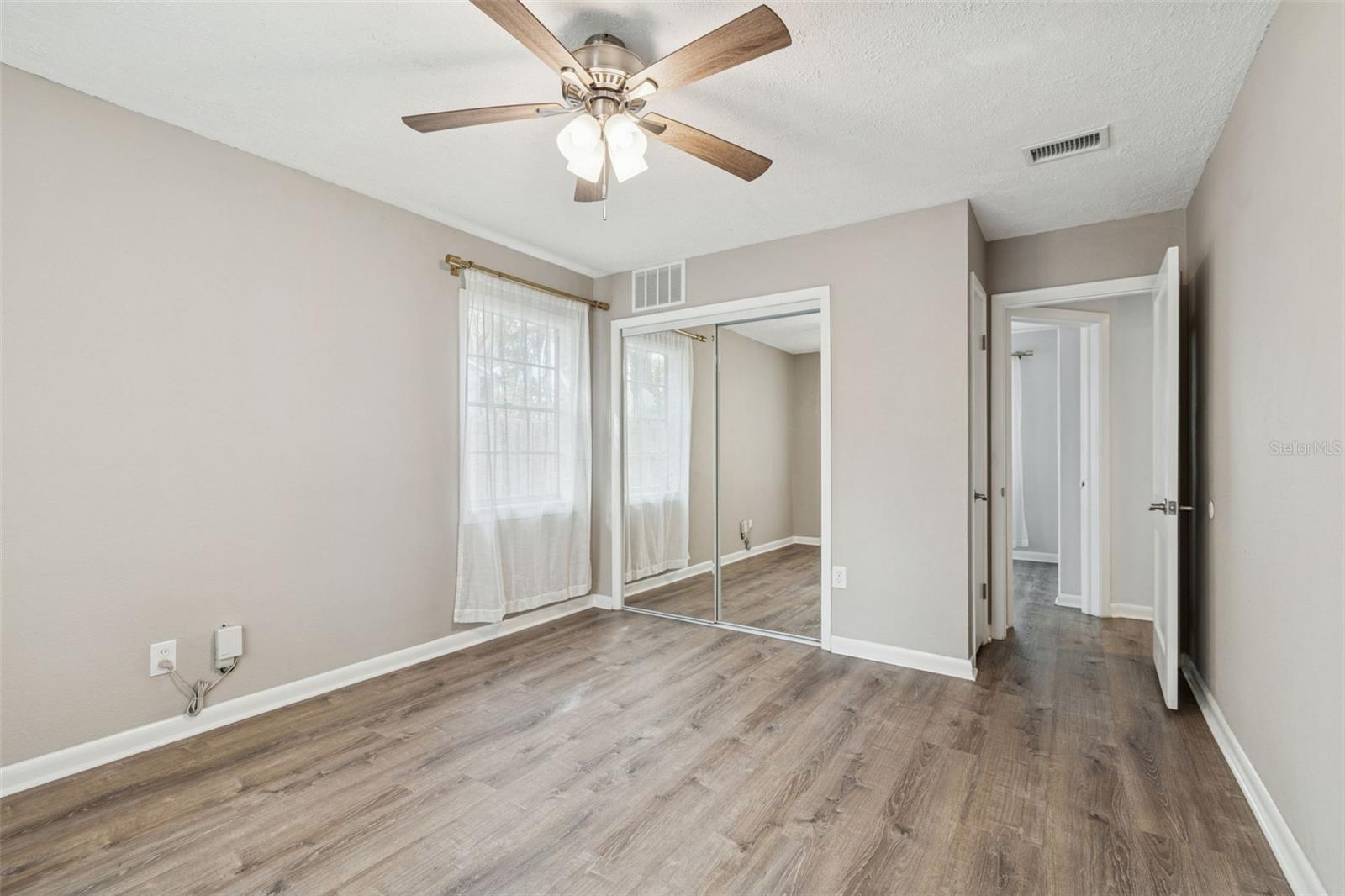 Image 25 of 43 For 815 Lowry Lane