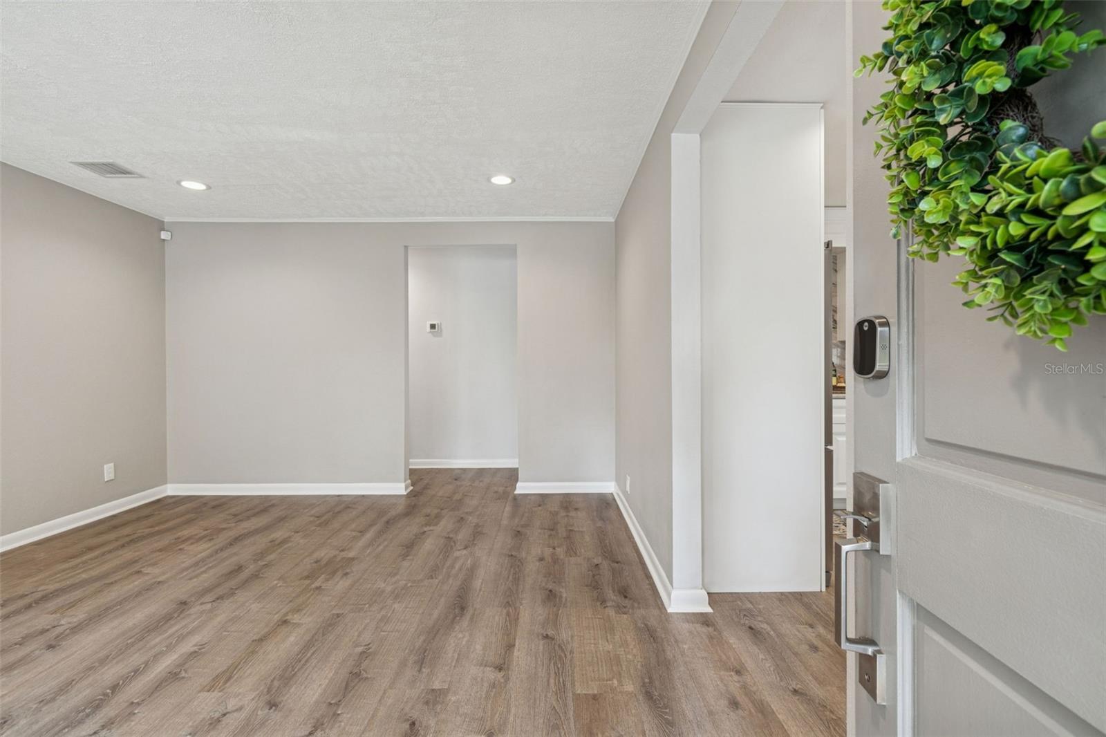 Image 6 of 43 For 815 Lowry Lane