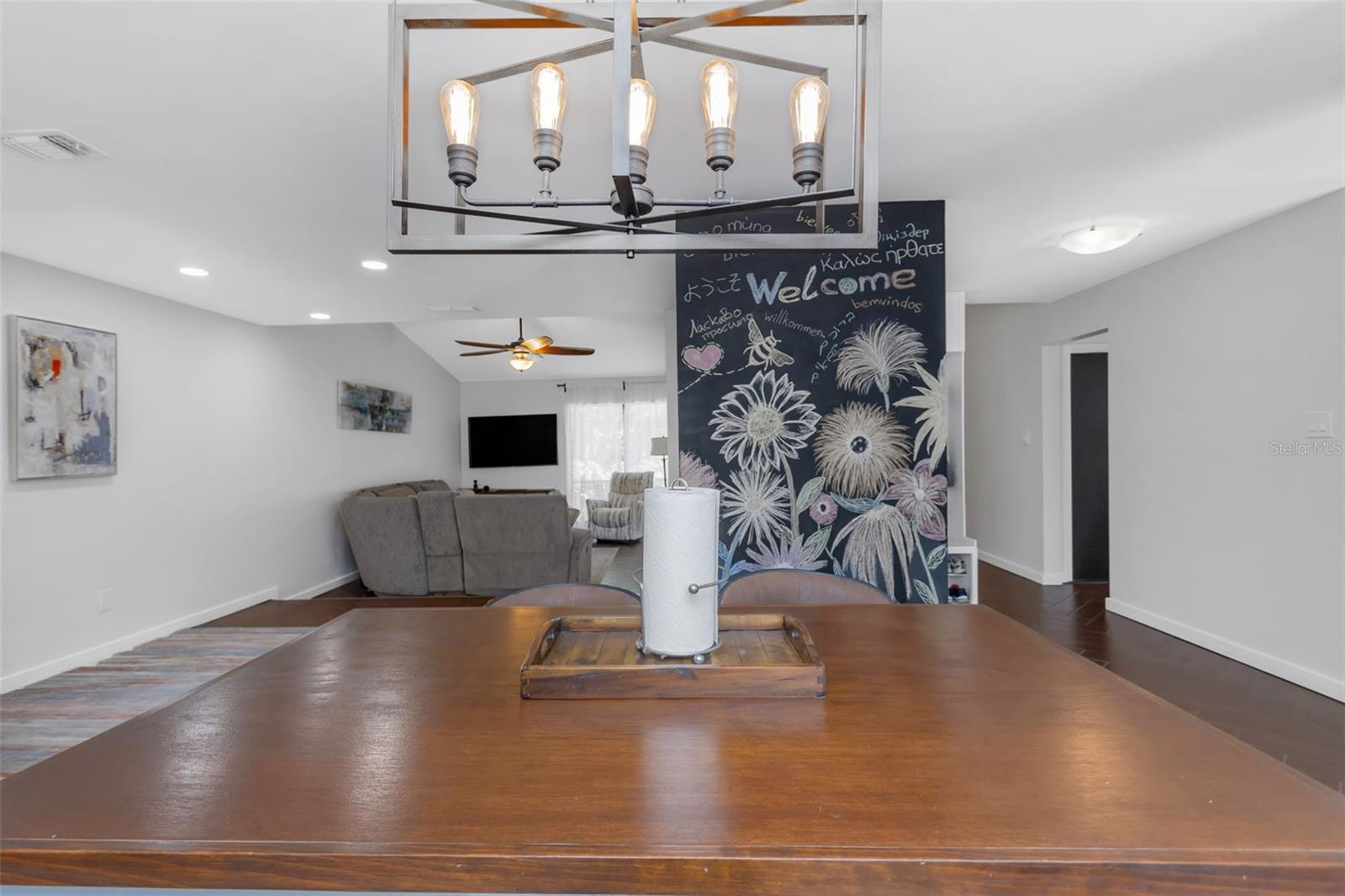 Image 12 of 83 For 4915 Pennsbury Drive