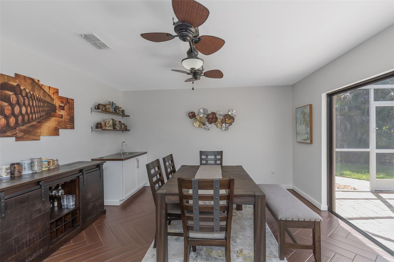 Image 14 of 83 For 4915 Pennsbury Drive