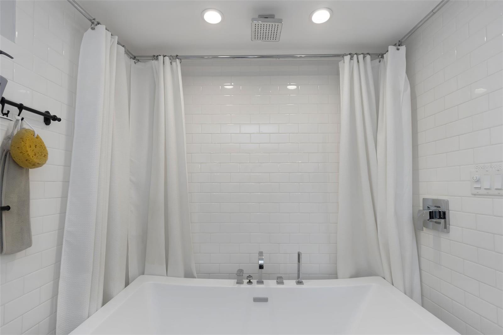 Image 43 of 83 For 4915 Pennsbury Drive