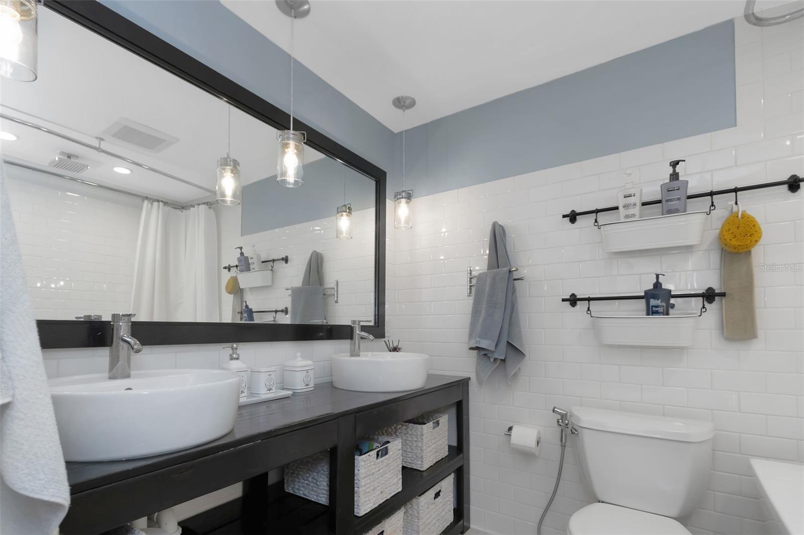 Image 44 of 83 For 4915 Pennsbury Drive