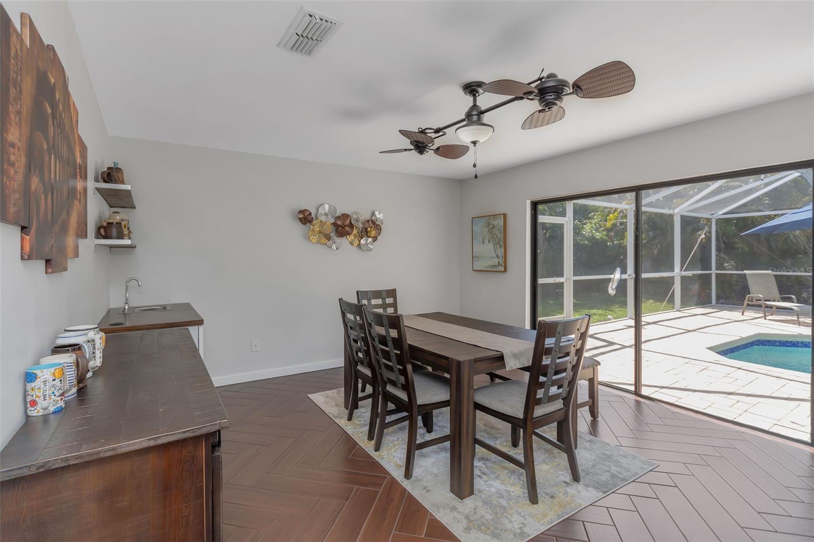 Image 9 of 83 For 4915 Pennsbury Drive