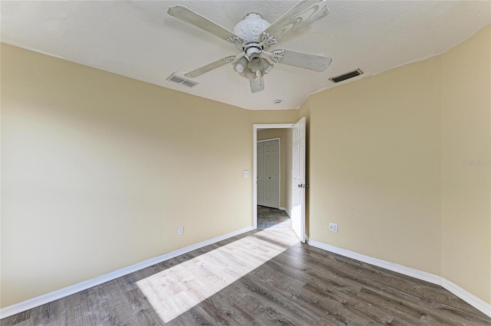 Image 39 of 54 For 11611 Summit Rock Court