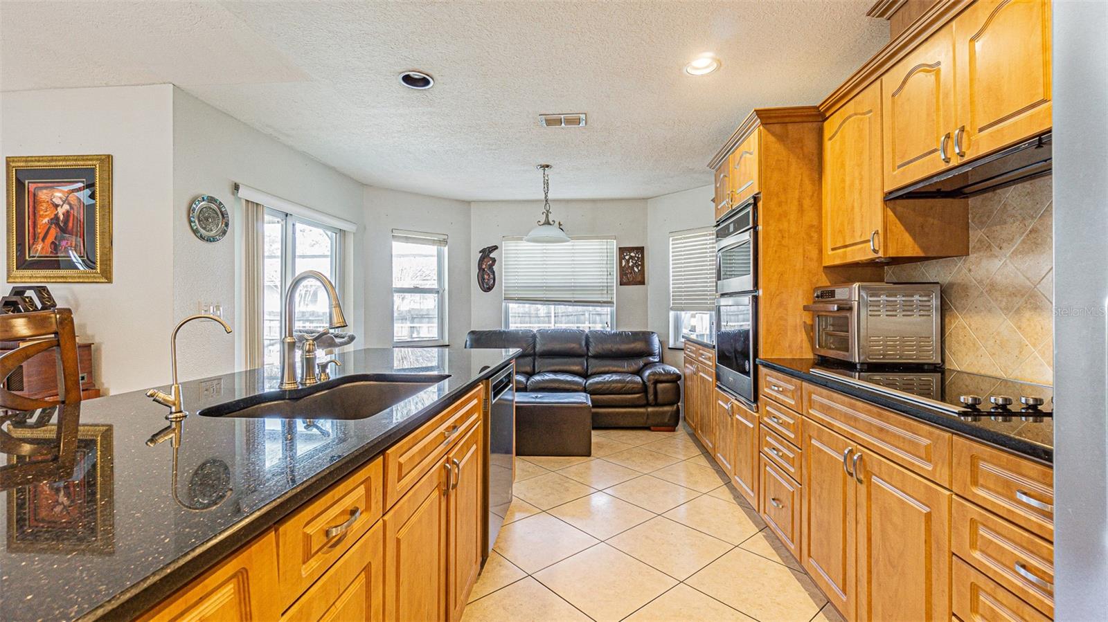 Image 4 of 26 For 9035 Remington Drive