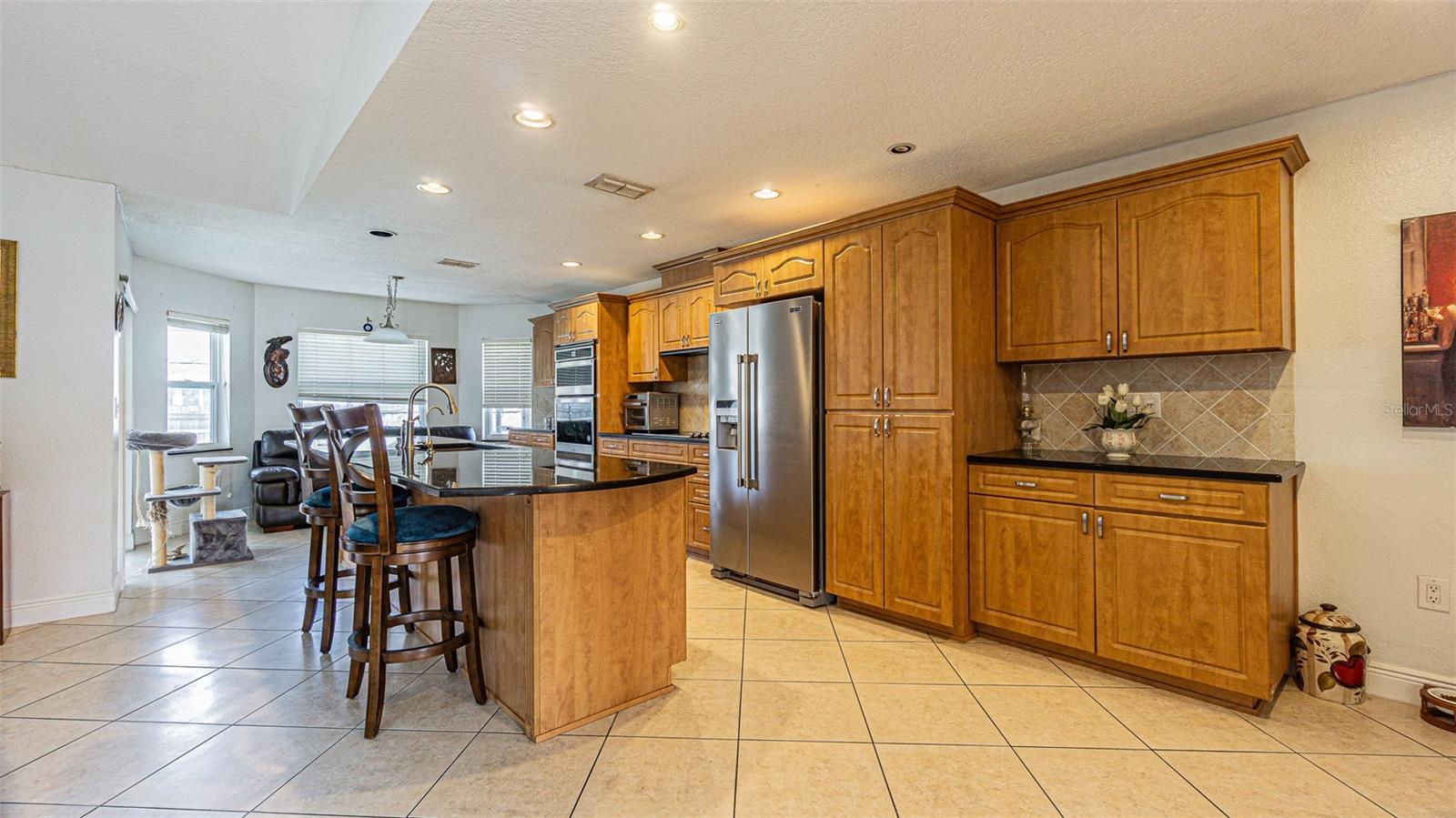 Image 6 of 26 For 9035 Remington Drive