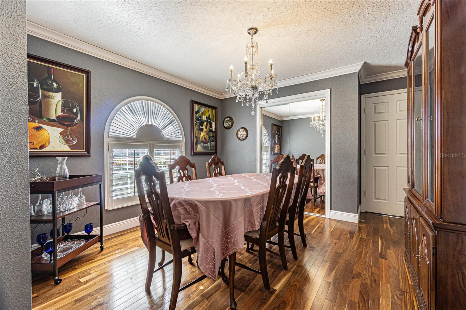 Image 7 of 26 For 9035 Remington Drive