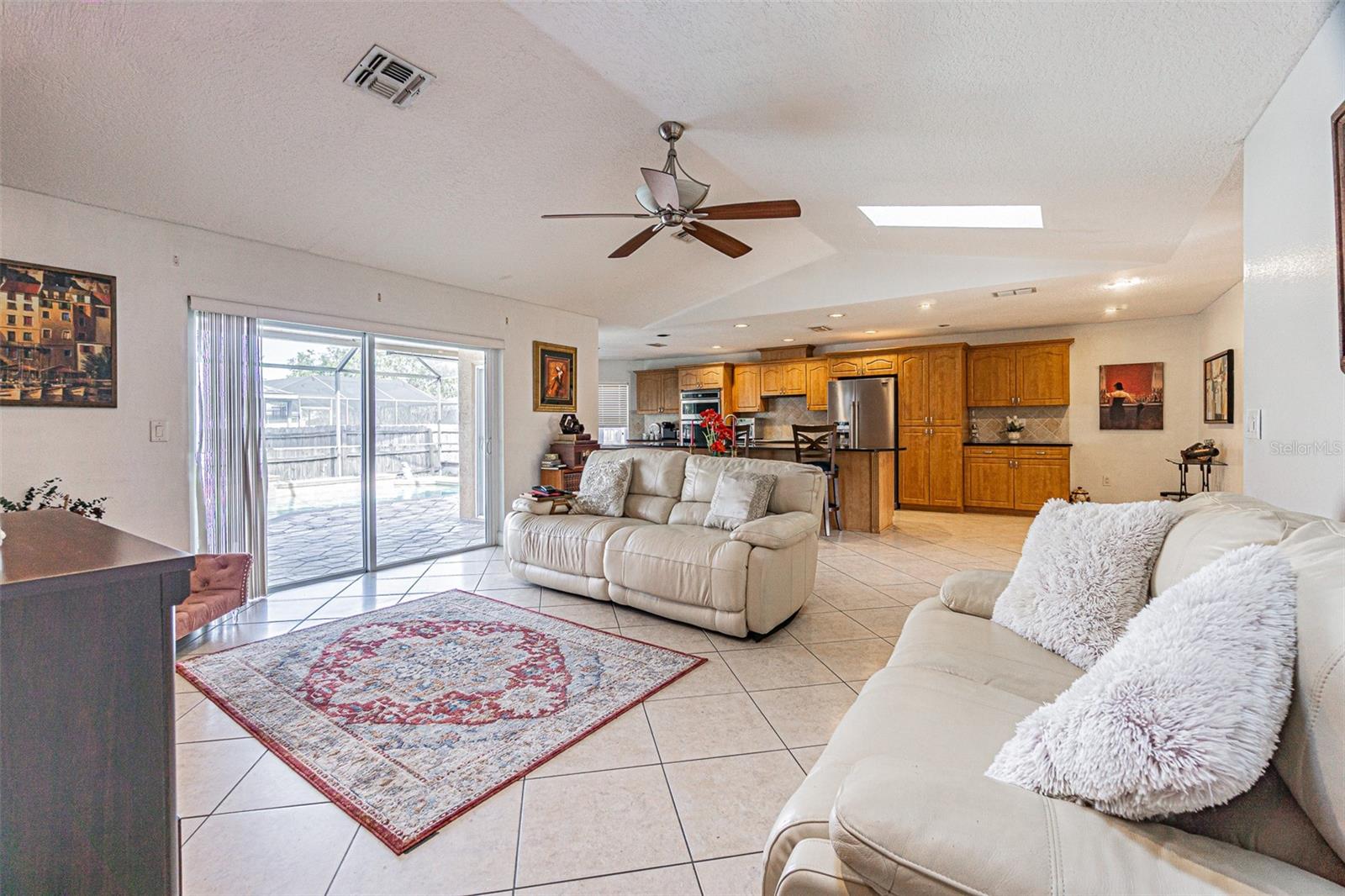 Image 8 of 26 For 9035 Remington Drive