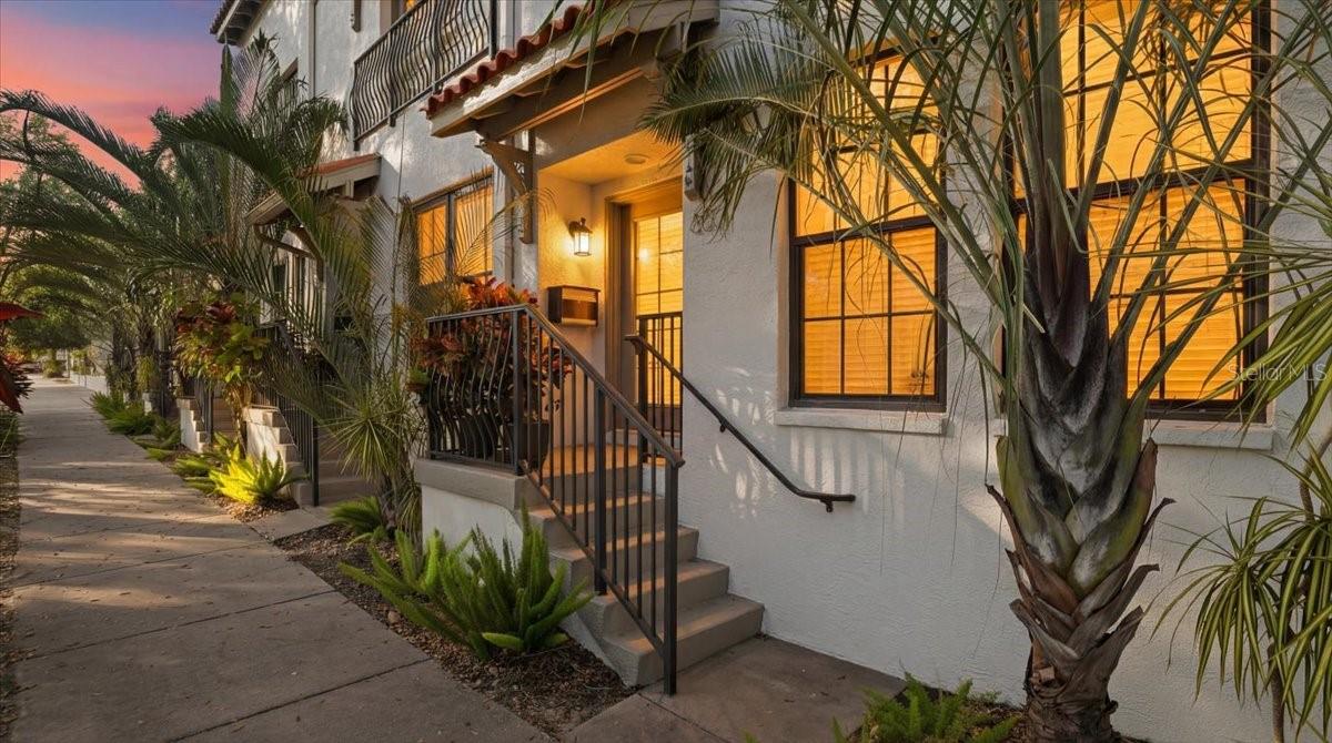 Image 2 of 22 For 607 3rd Avenue S