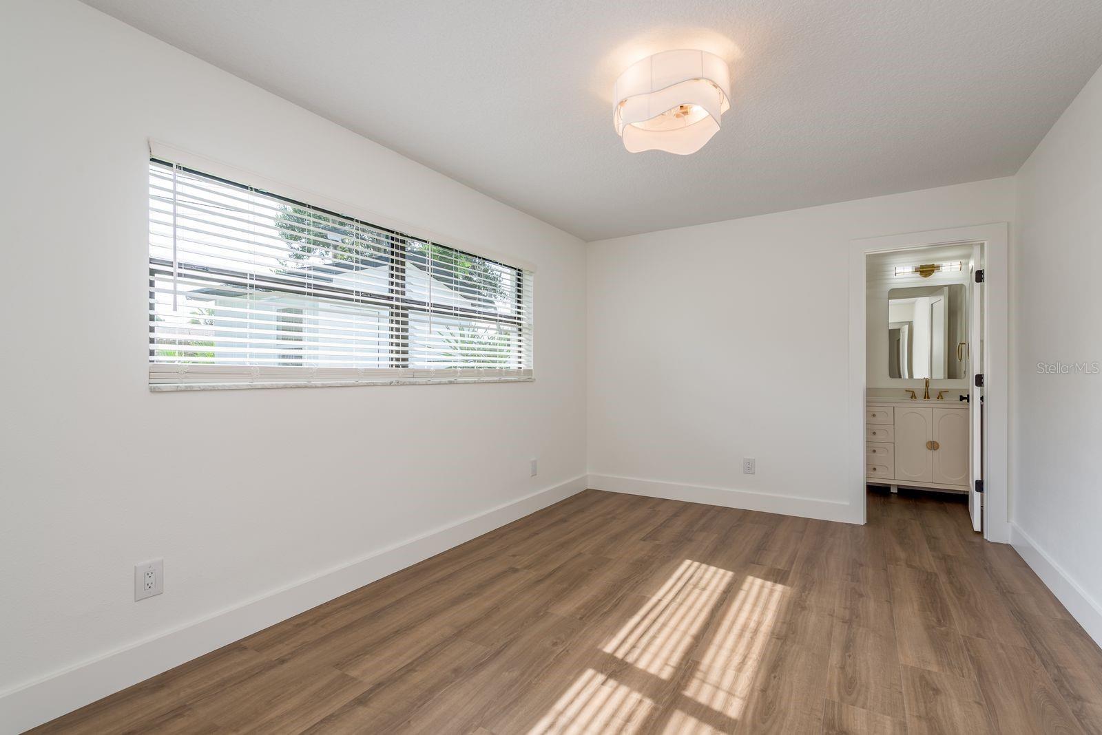 Image 12 of 30 For 1737 Prince Philip Street