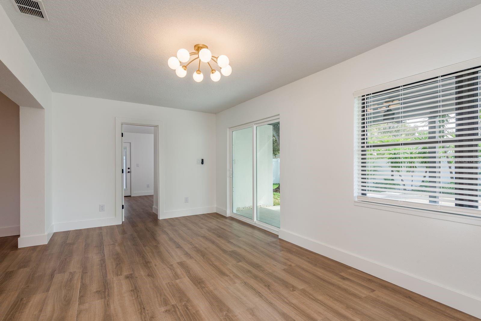 Image 16 of 30 For 1737 Prince Philip Street