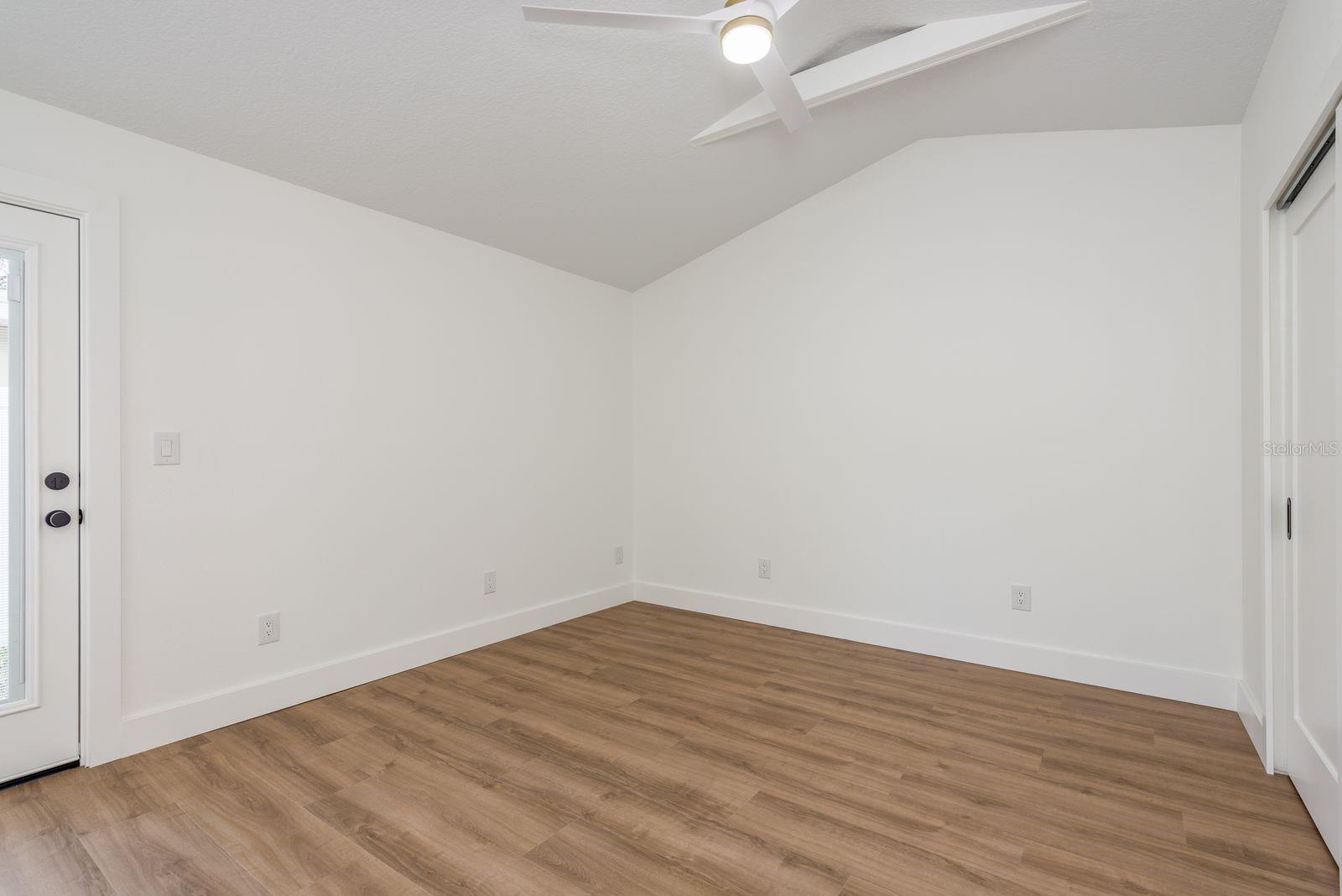 Image 17 of 30 For 1737 Prince Philip Street