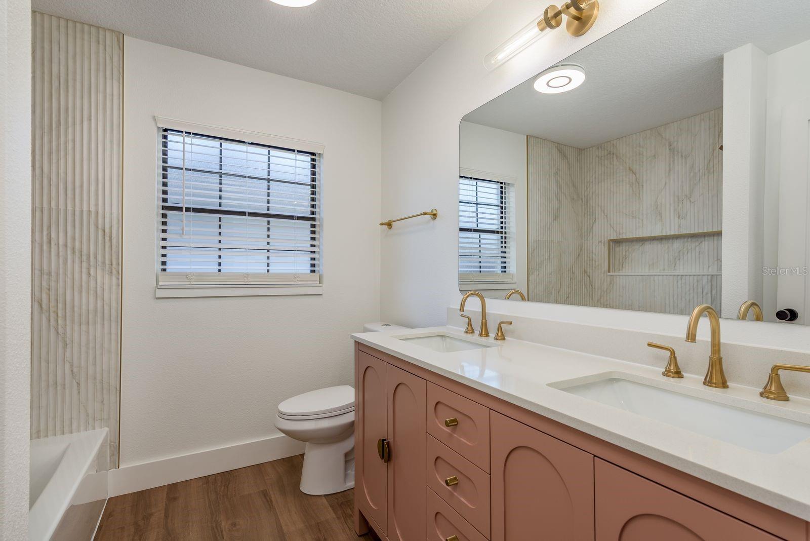 Image 20 of 30 For 1737 Prince Philip Street