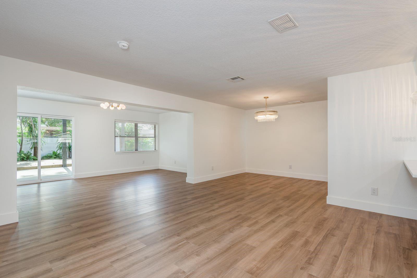 Image 7 of 30 For 1737 Prince Philip Street