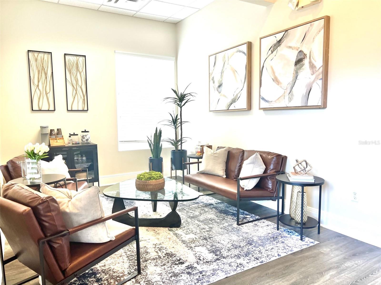 Image 11 of 34 For 1550 Cleveland Street 11