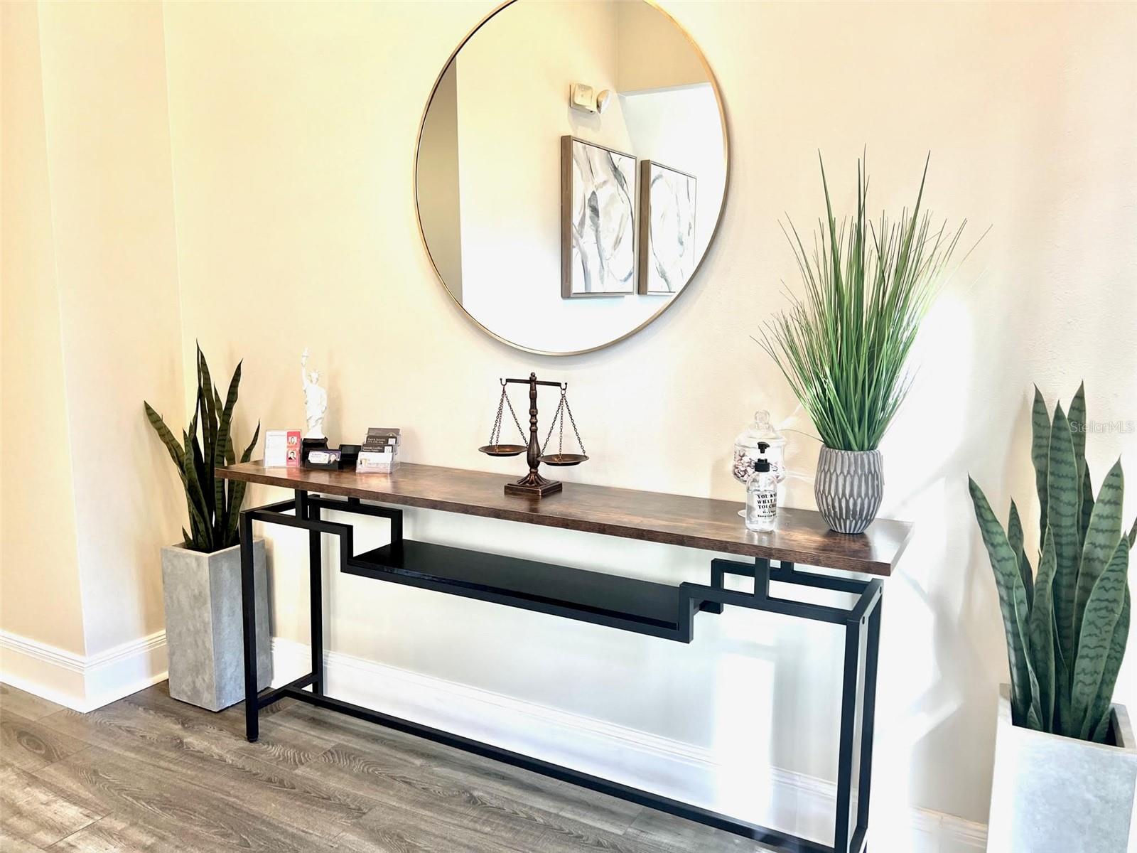 Image 9 of 34 For 1550 Cleveland Street 11