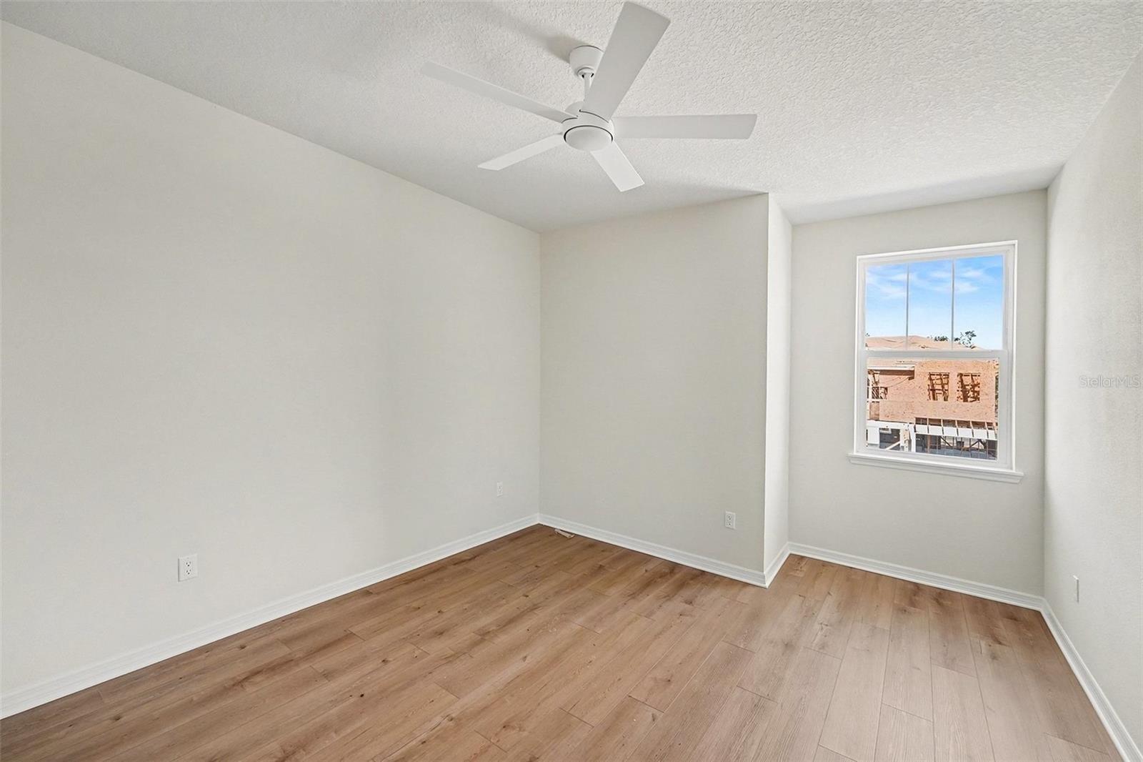 Image 15 of 22 For 2545 Mario Way