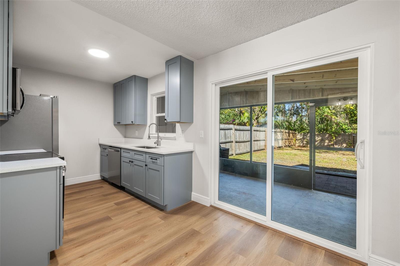 Image 4 of 15 For 14309 Village View Drive