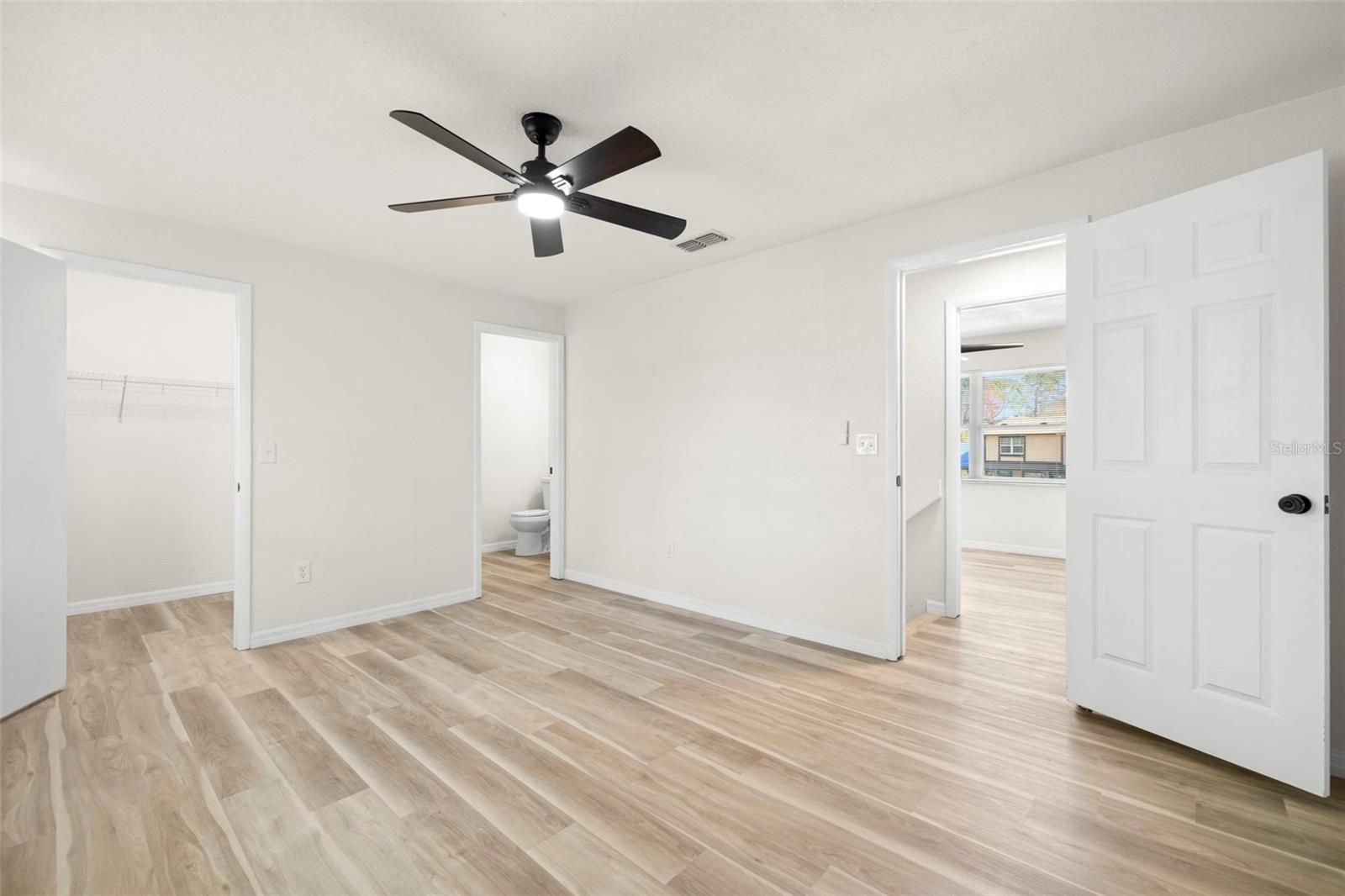 Image 12 of 22 For 14224 Village Terrace Drive