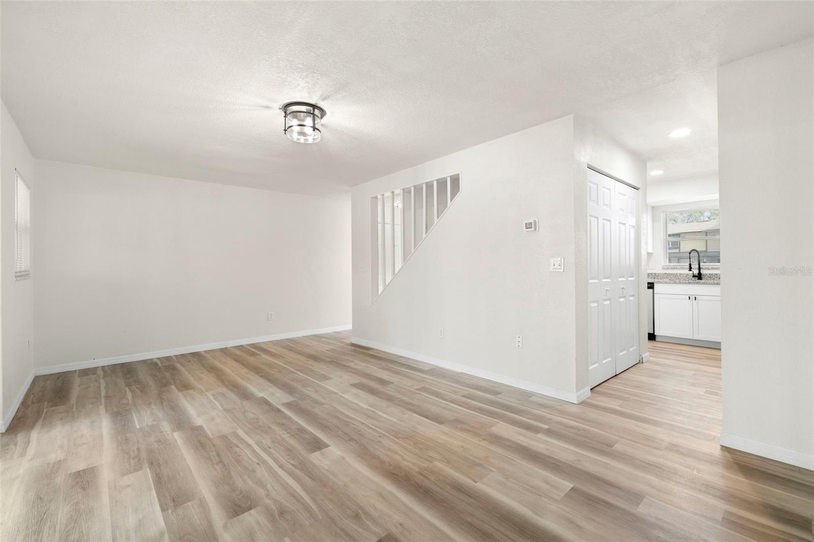 Image 6 of 22 For 14224 Village Terrace Drive