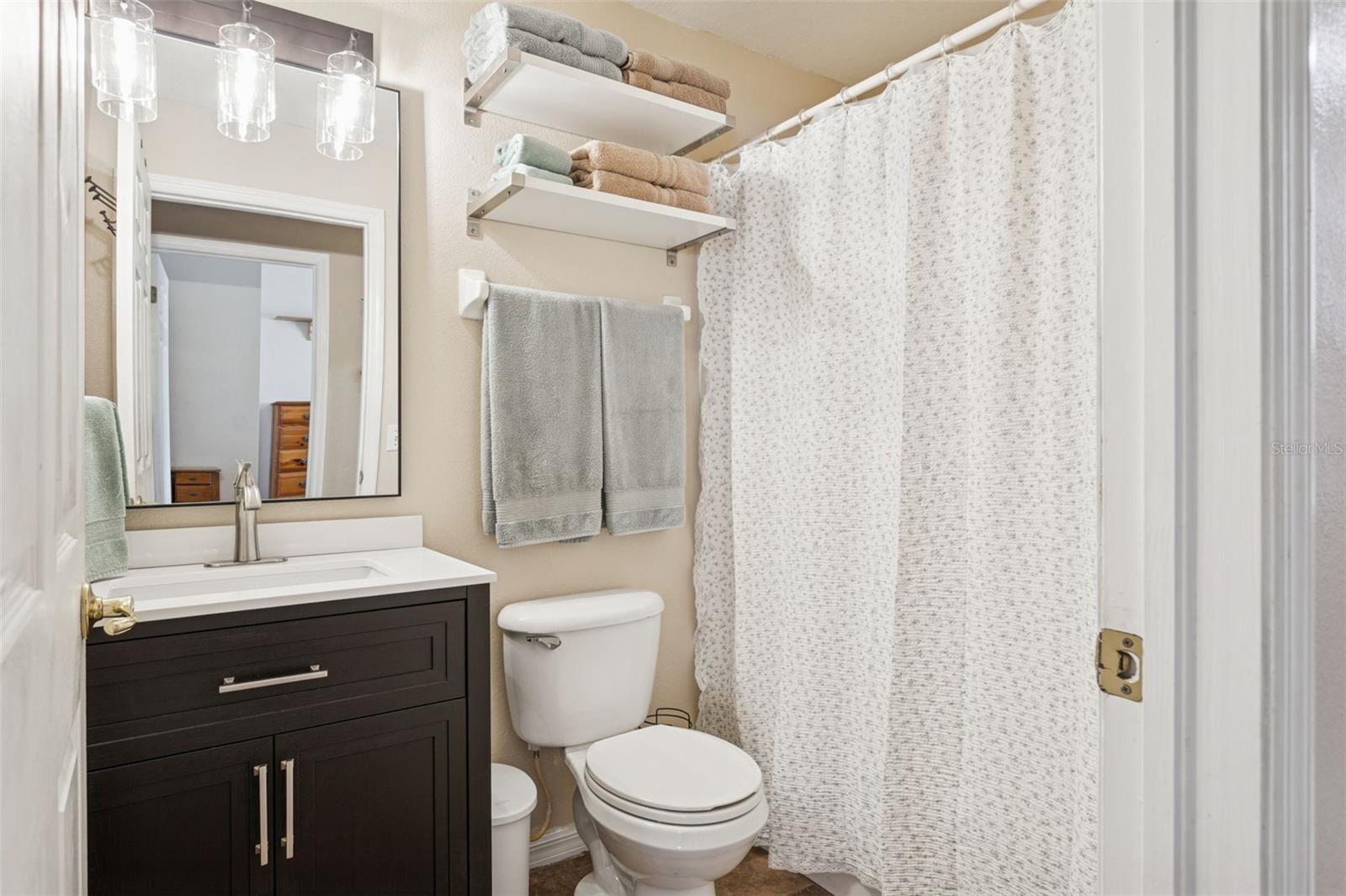 Image 23 of 61 For 7135 Hamilton Park Boulevard